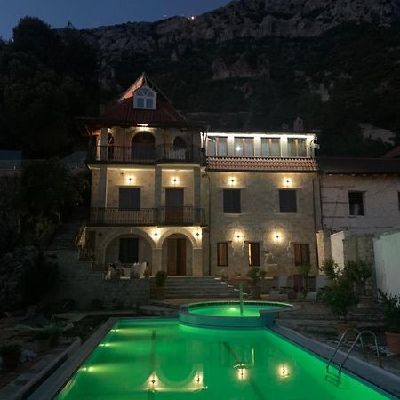 Villa Celaj “The Castle” Krujë Esterno foto