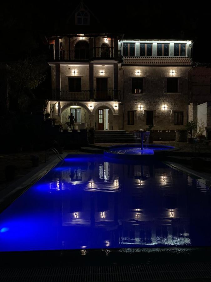 Villa Celaj “The Castle” Krujë Esterno foto